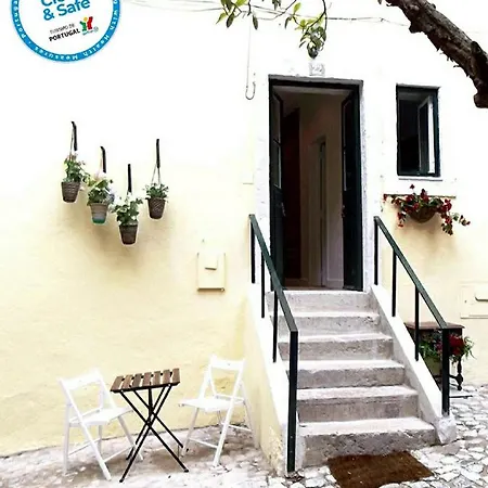 Casa Olarias * Lisbon